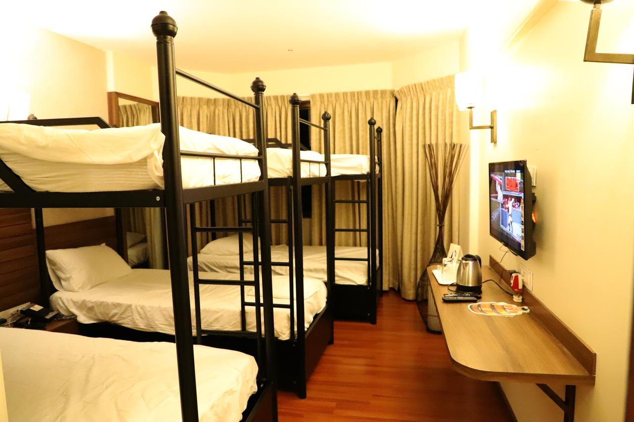 Hotel Reyansh Grand Boisar Экстерьер фото